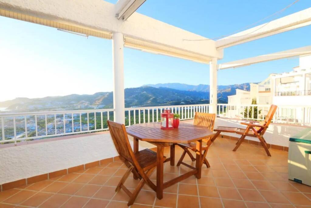 Seaview And Sun All Day Long In Los Pinos, Almunecar, Andalusia Exterior photo